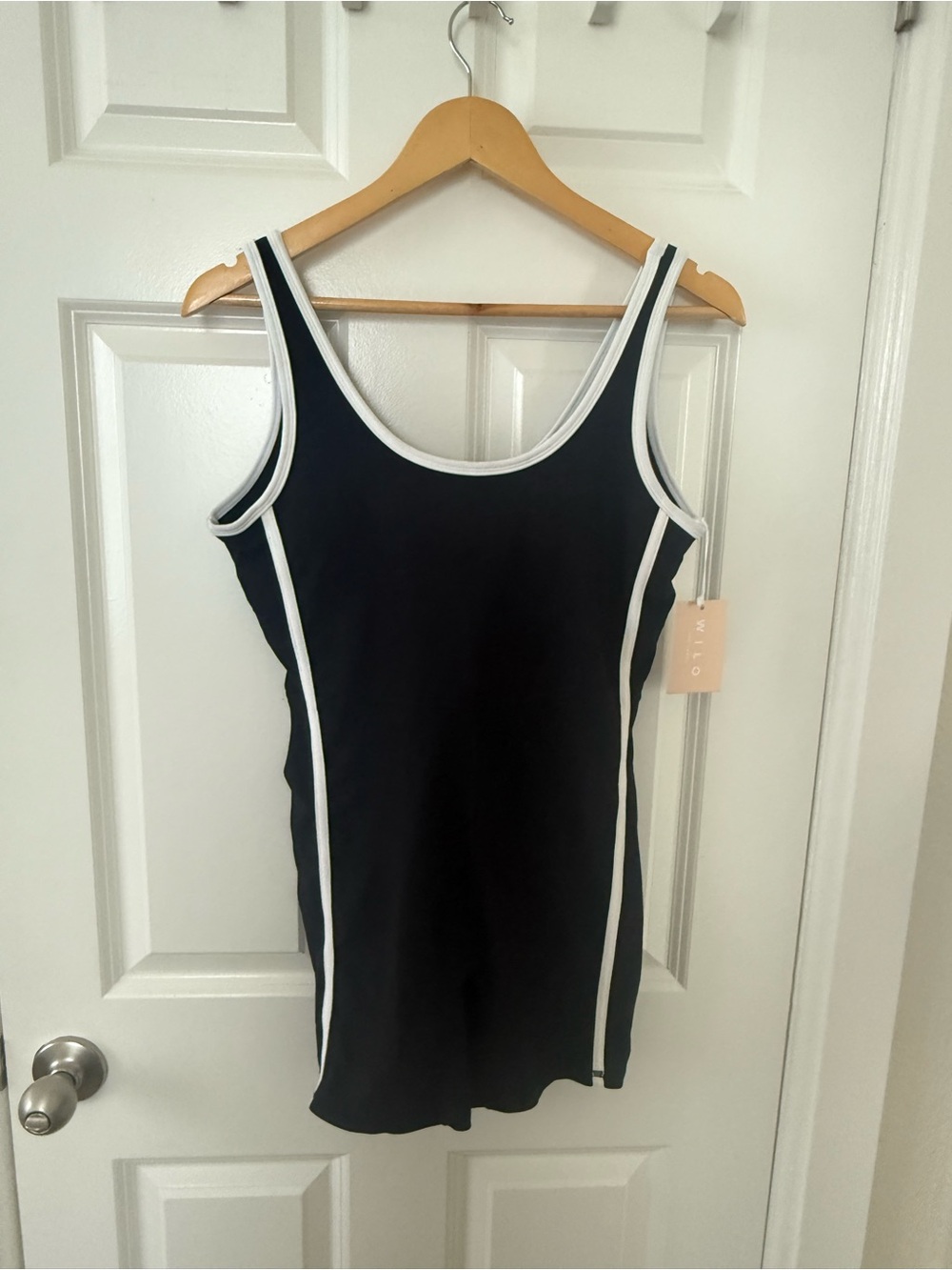 NWT Wilo The Label Short Ribbed Romper Jumpsuit Size Large Black
